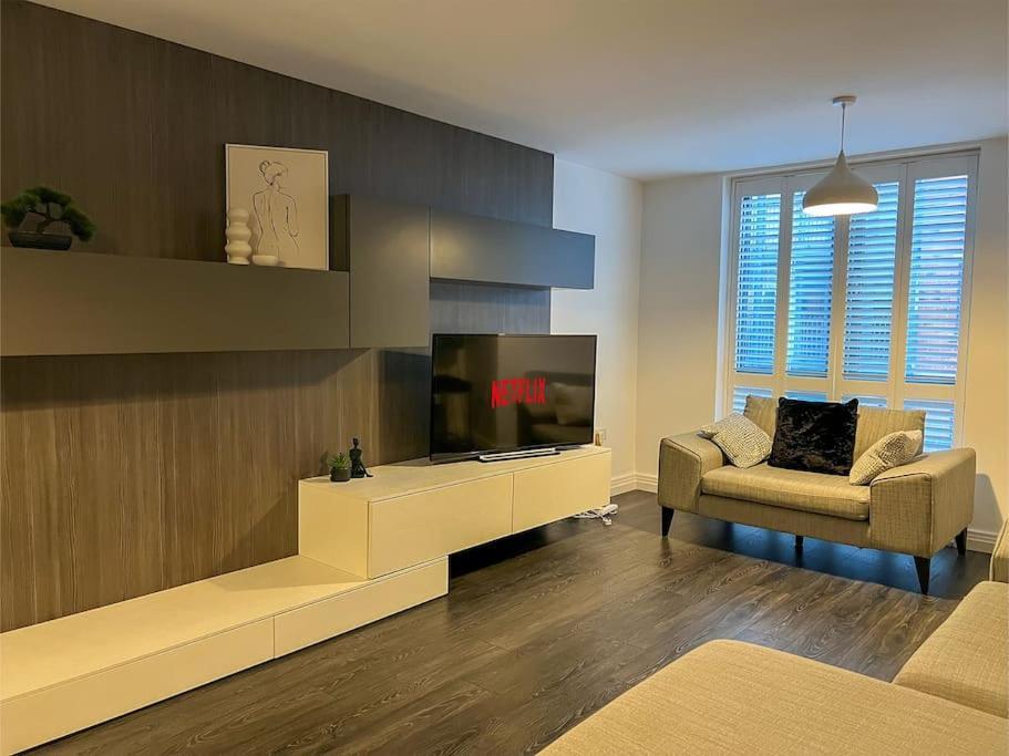 Luxury City Centre - Free Parking
